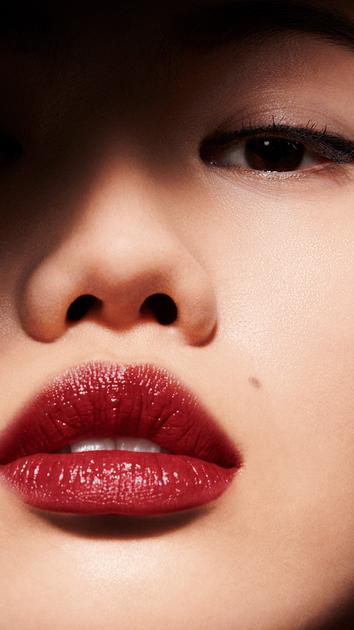 口红销量下滑？2021全新色号可没那么多坏心眼