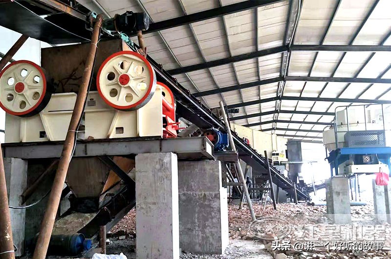 粉碎石子设备多少钱一套,河卵石粉碎机多少钱一台