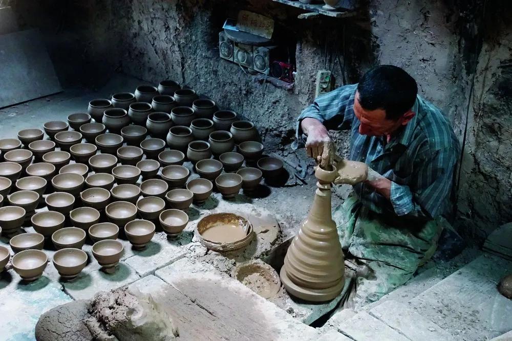 疯魔了？从长安西行天竺，女子重走玄奘路