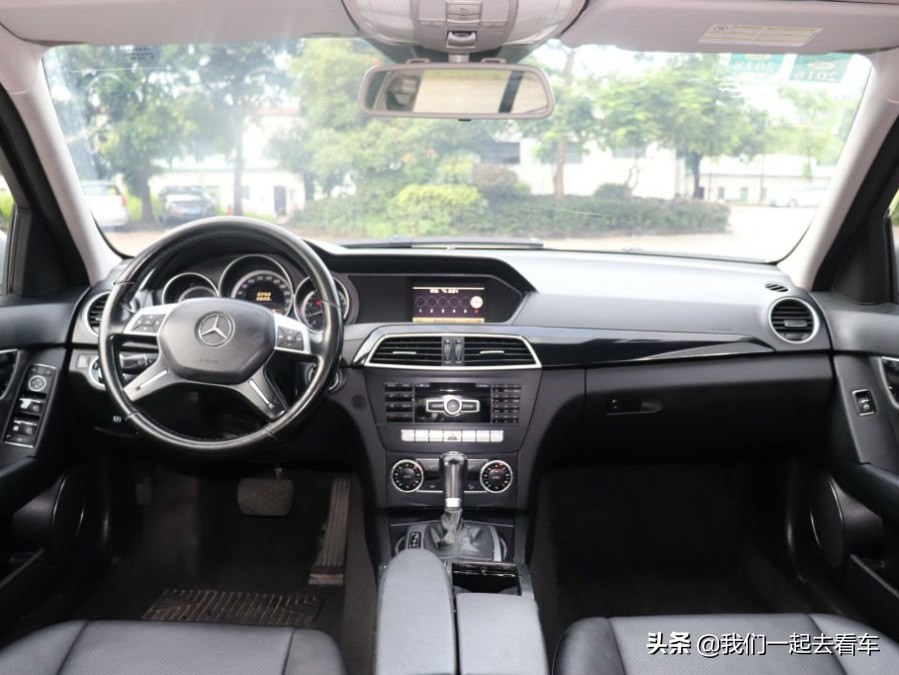 花13万买了一辆宝马x1值吗,二手车推荐8-10万左右奔驰c级轿车