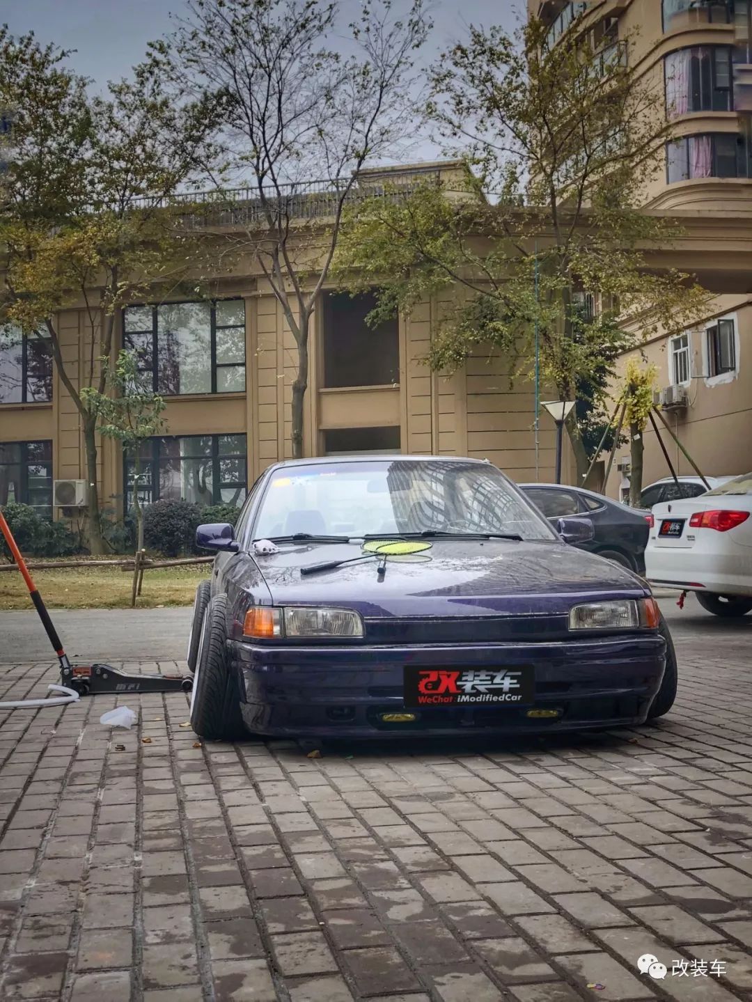 六代马自达323,第六代马自达323