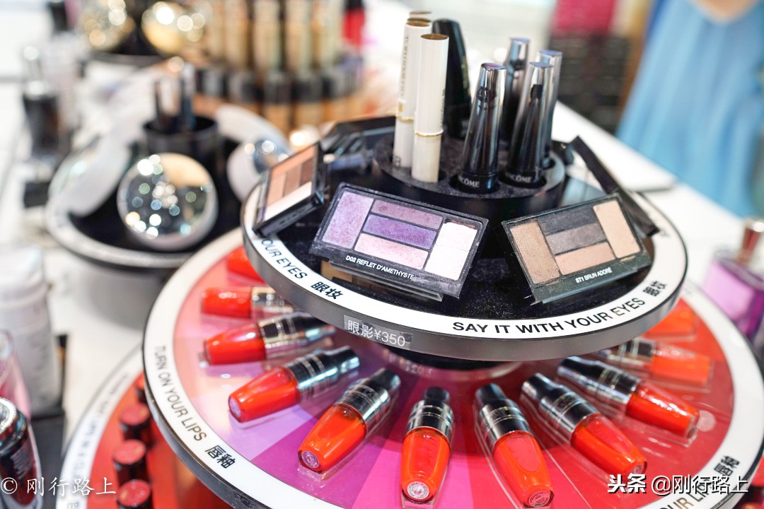 不用飞机票也能买到免税品,不用出国不用快递就能轻松海购