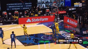 詹姆斯超远暴扣绝杀库里,杨毅解说库里绝杀