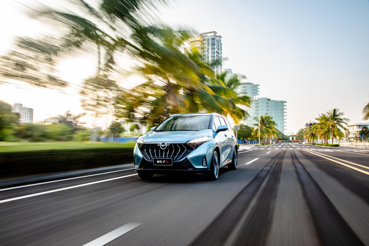 村长李锐图片,村长李锐小鹏汽车