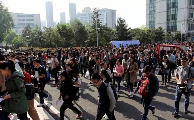 第三方派遣合同值得签吗,第三方派遣合同需要缴纳社保吗