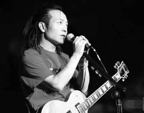 哪一首歌最能代替你的青春,哪首歌曲能代表你的青春