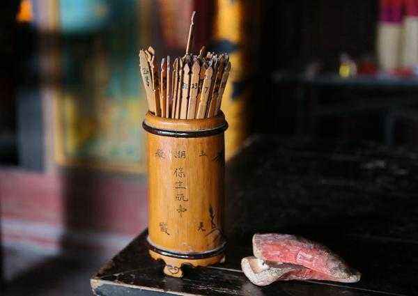 你只知“占卜”很神秘，却不知占是占、卜是卜，会占之人才是牛人