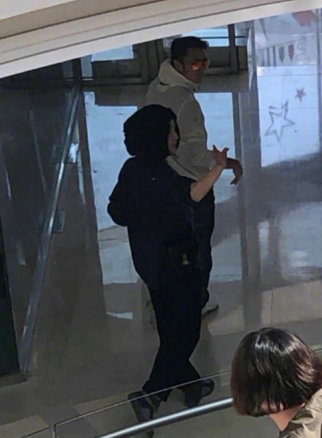 王菲和谢霆锋是真爱吗结婚了吗,王菲谢霆锋是真的领结婚证了吗