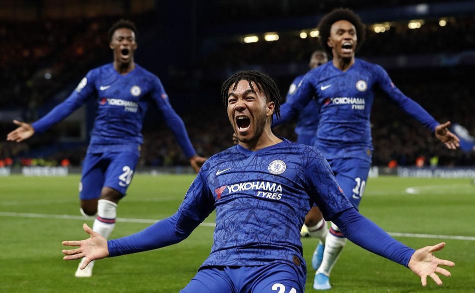 无理取闹！韩国炮轰日本男足新球衣像军服，大空翼+火焰版最经典