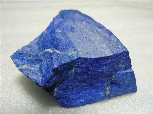 史上最全珠宝玉石图鉴,十二种玉石的鉴别方法