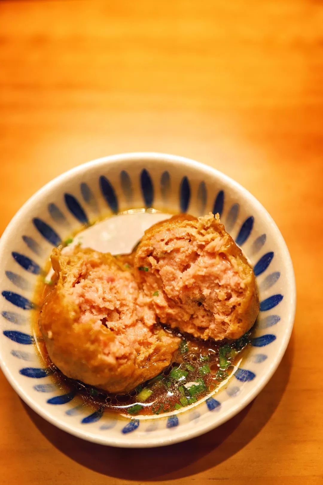 鍕ゅ璺簵,鍕ゅ璺笂