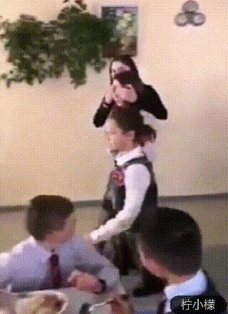 发了仅一人可见的朋友圈,发了个朋友圈仅他可见