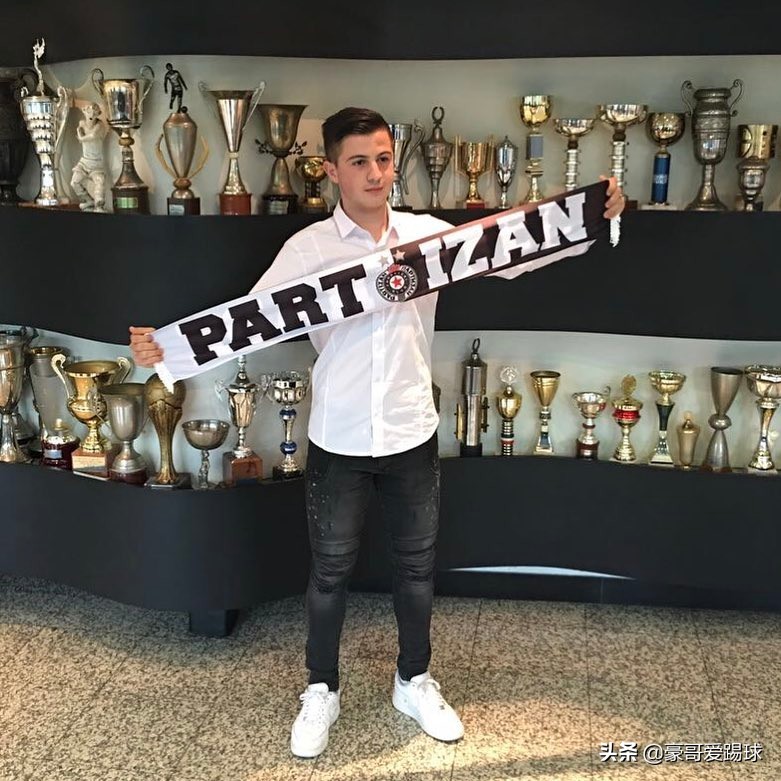 fm2019意大利中场妖人推荐,2017fm足球妖人