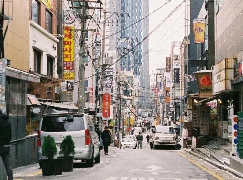 中国大妈眼里真实的韩国是怎样的？网友：还不如我国的县城