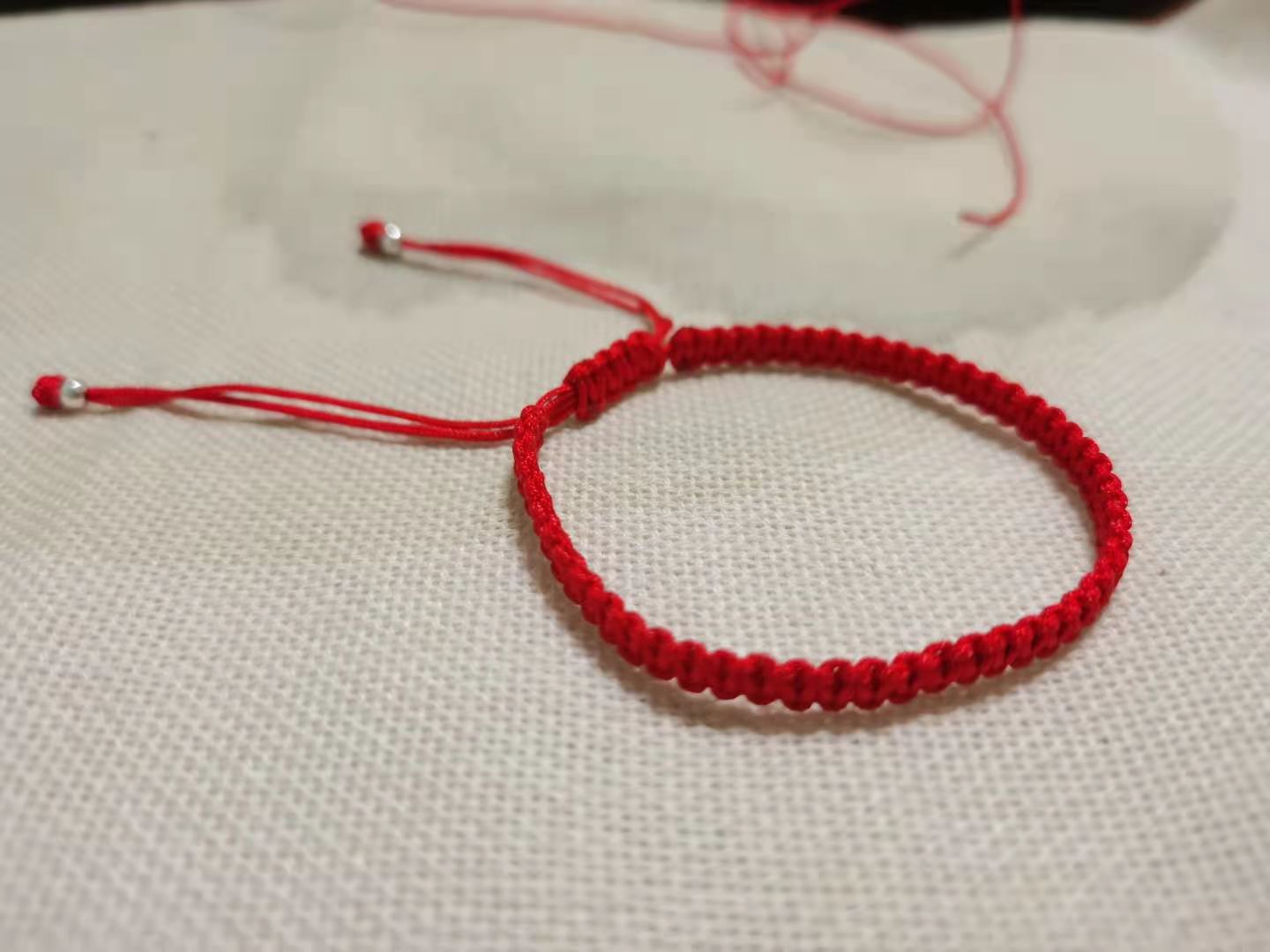 细手绳编转运珠手绳教程,红绳转运珠编绳教程