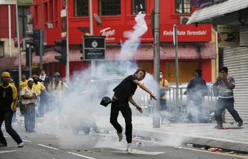 辣椒水喷植物会死吗,喷辣椒水的后果