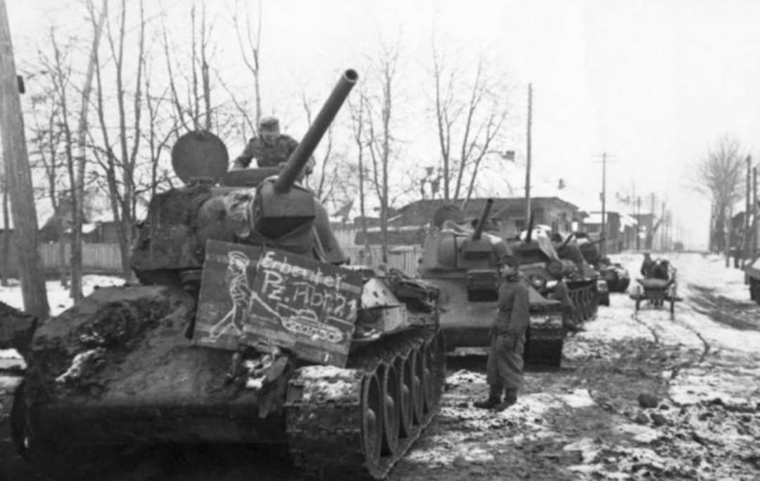 经济实惠的T34坦克，为什么反而成了战场上不经济，不实惠的坦克