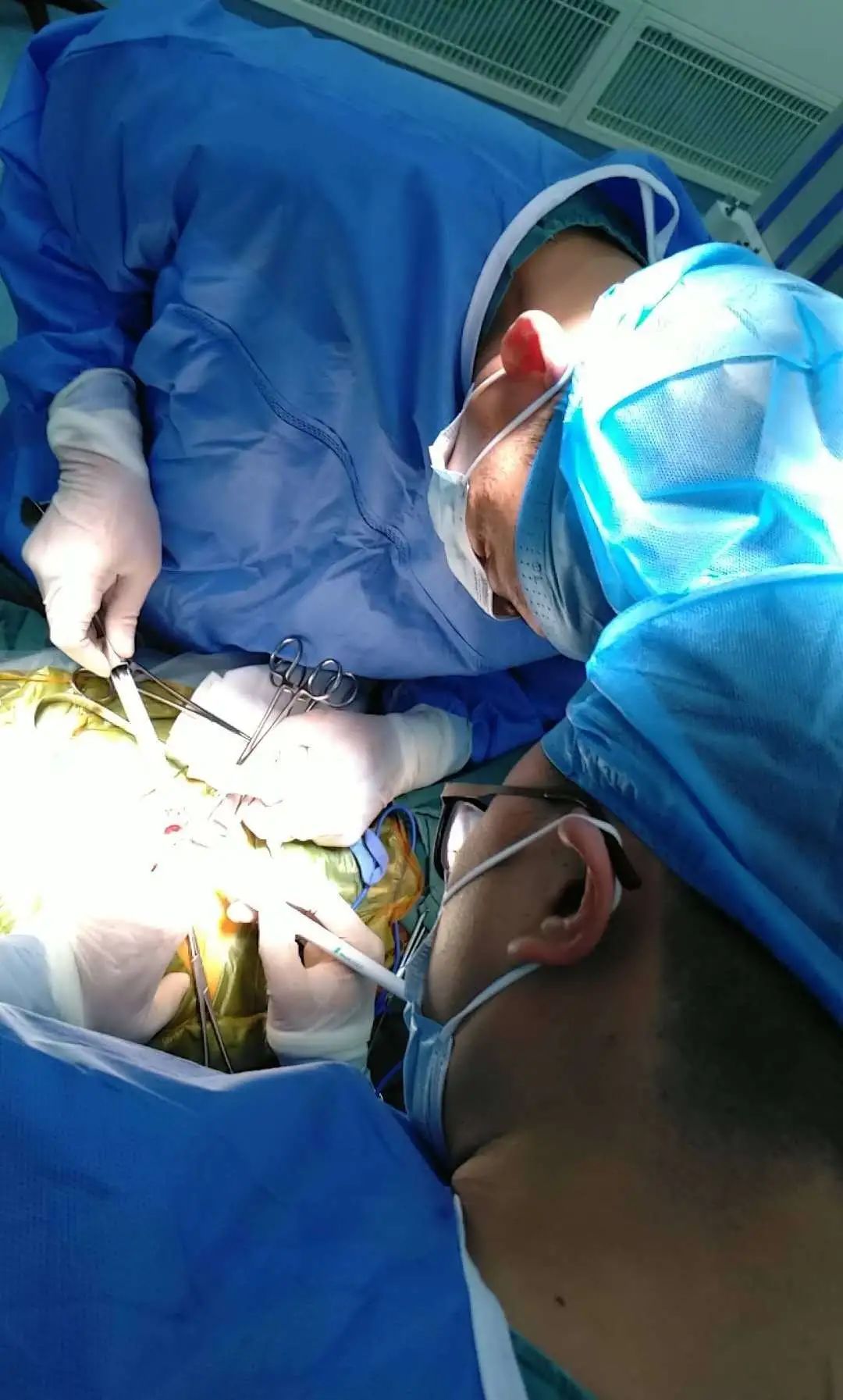 辽宁锦州患者跨数千公里到浙江嵊州只做简单手术背后有个故事