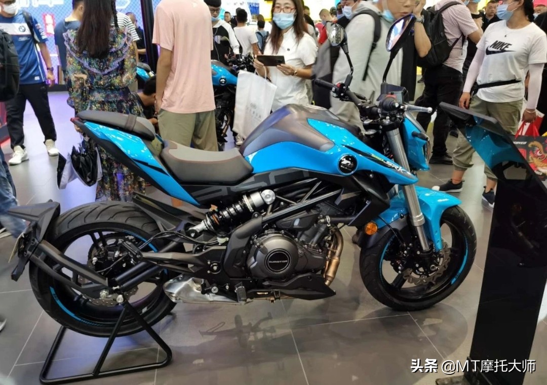 qj350落地多少钱二手,qj350和黄龙300哪个好