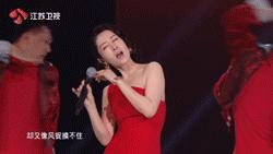 乘风破浪的姐姐组合第三次淘汰,乘风破浪的姐姐没上台之前的视频