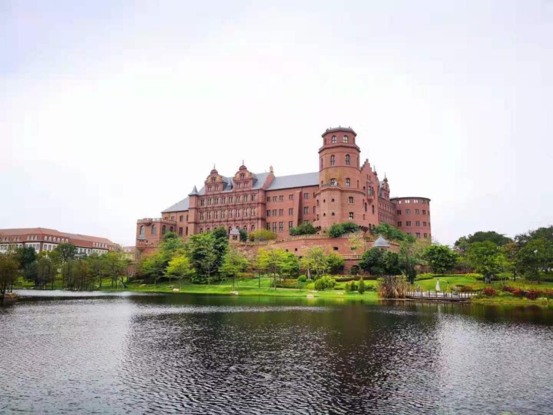 松山湖最深度解析,深度解析松山湖