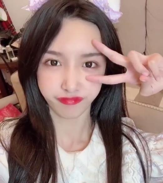 女装大佬穿半身裙,女装大佬穿连身裙