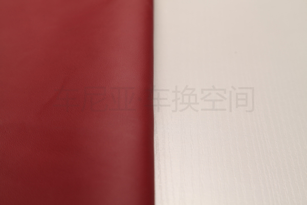 怎么分辨车内饰是不是真皮,汽车内饰真皮怎么辨别真假