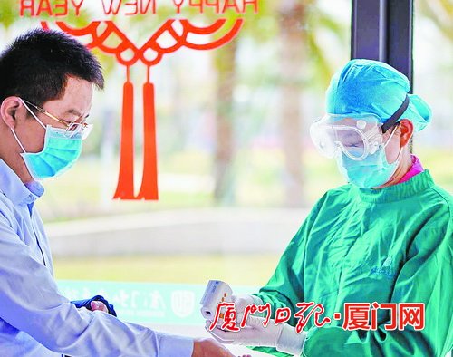 为你的每一次呼吸负责这家医院真牛！厦门弘爱医院科学设置发热门诊，严格落实消毒制度，确保患者安全就医