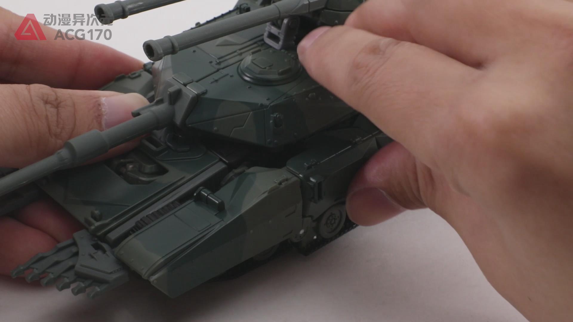 电影变形金刚1擎天柱玩具测评,变形金刚中能变坦克的霸天虎