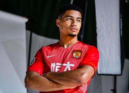 许家印归化球员花了多少钱,恒大最新归化国脚