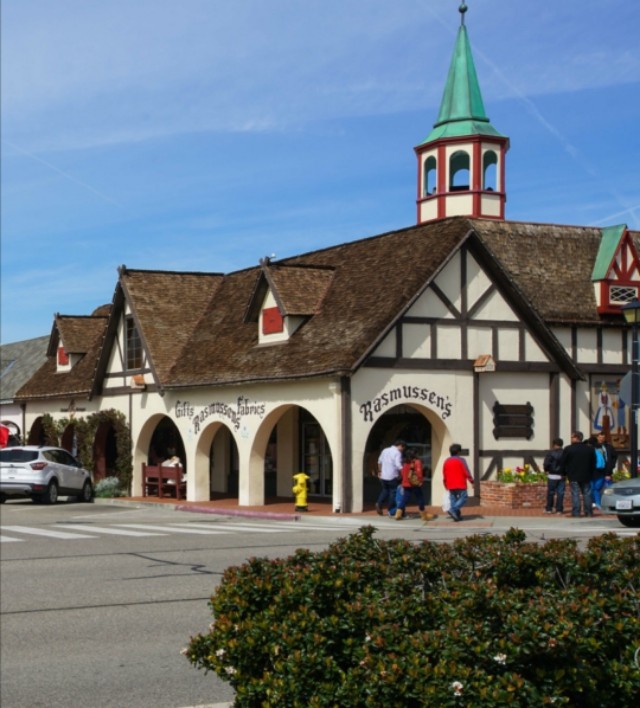 美国加州丹麦小镇,美国加州西雅图小镇