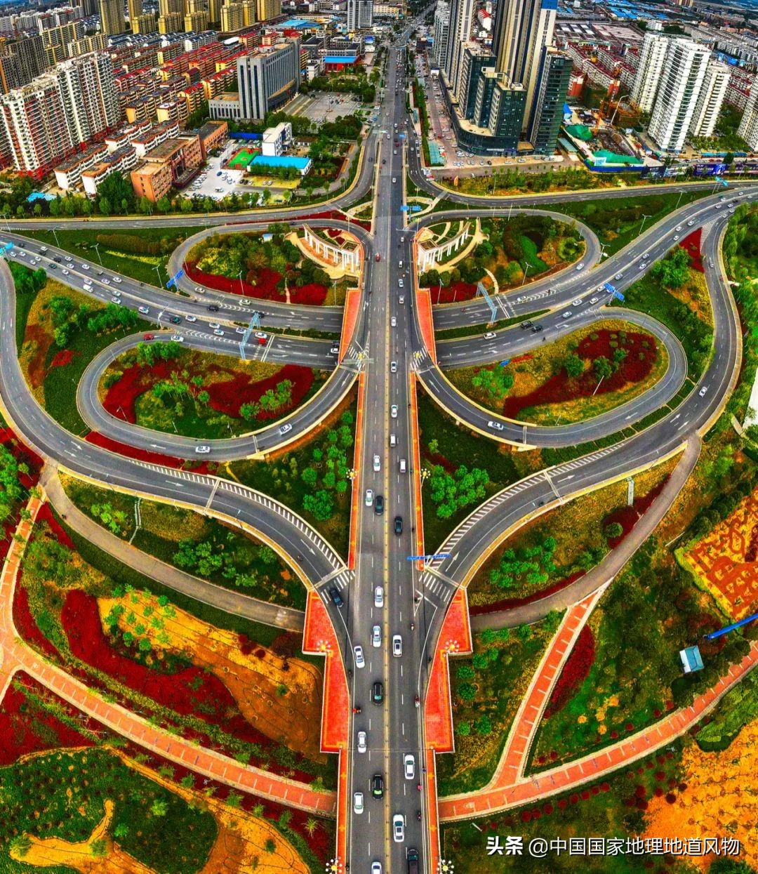 济南青岛临沂,青岛和临沂差距有多大