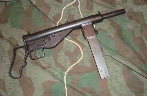 恶魔毁灭前的丑陋挣扎——二战末期纳粹德国的末日枪械大盘点