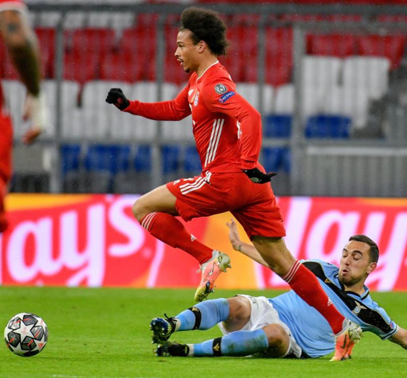 回顾最经典的一届欧洲杯足球赛事,欧洲杯足球高燃