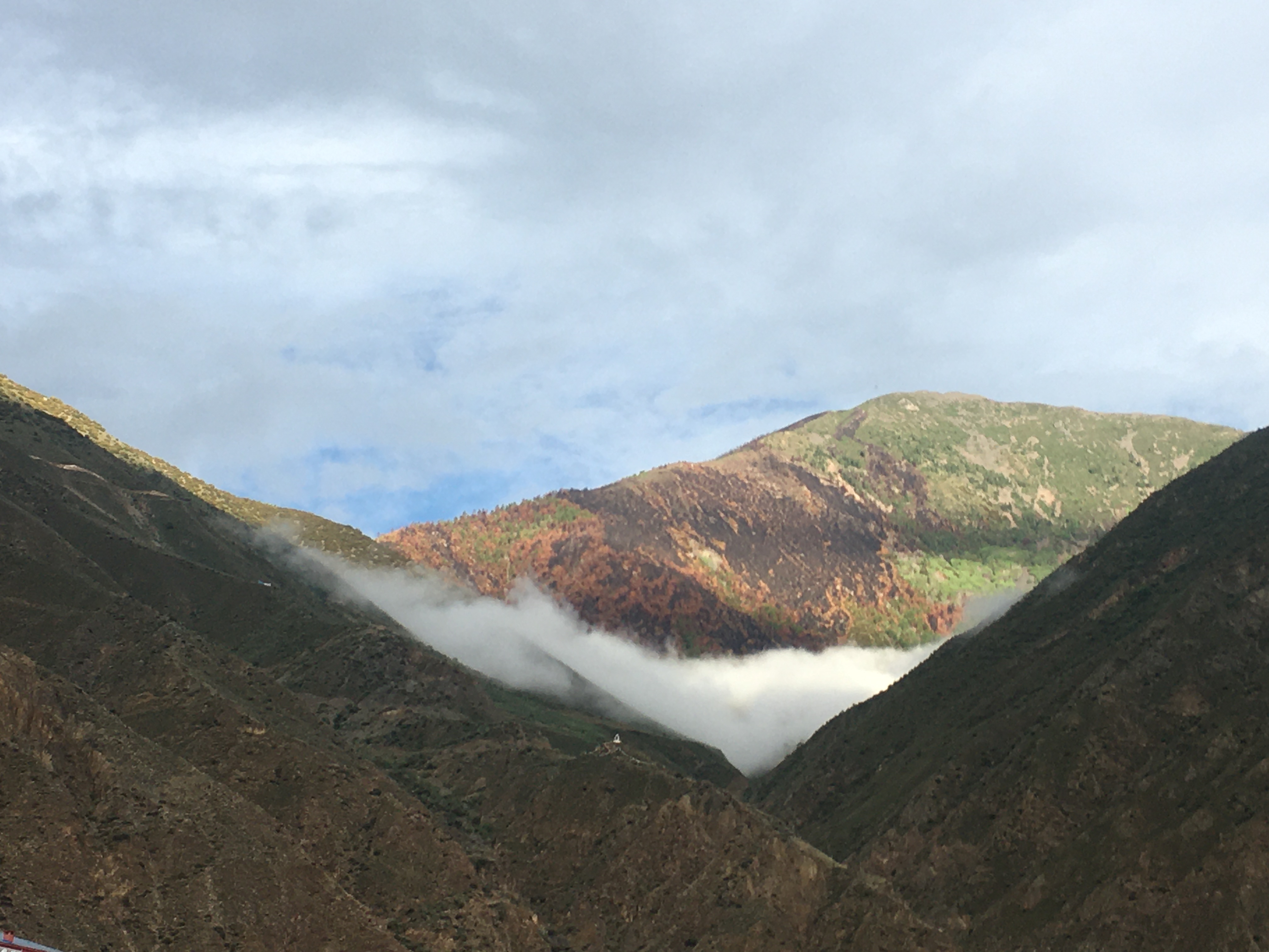 318川藏线自驾游别克,轿车可以自驾游西藏318川藏线