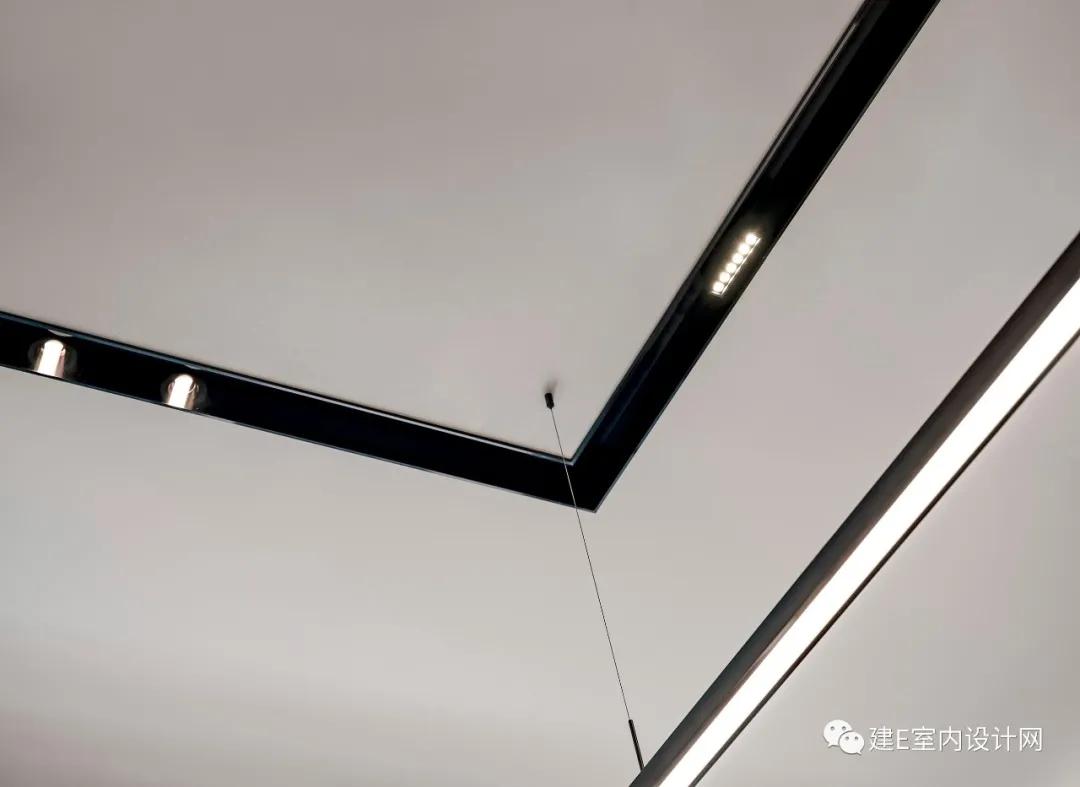 《梦改》爆改山城重庆老宅，83㎡高隐患旧房变豪宅