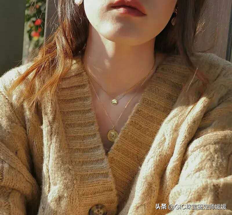 黄金首饰流行款,黄金首饰要怎么打造才显得更时尚