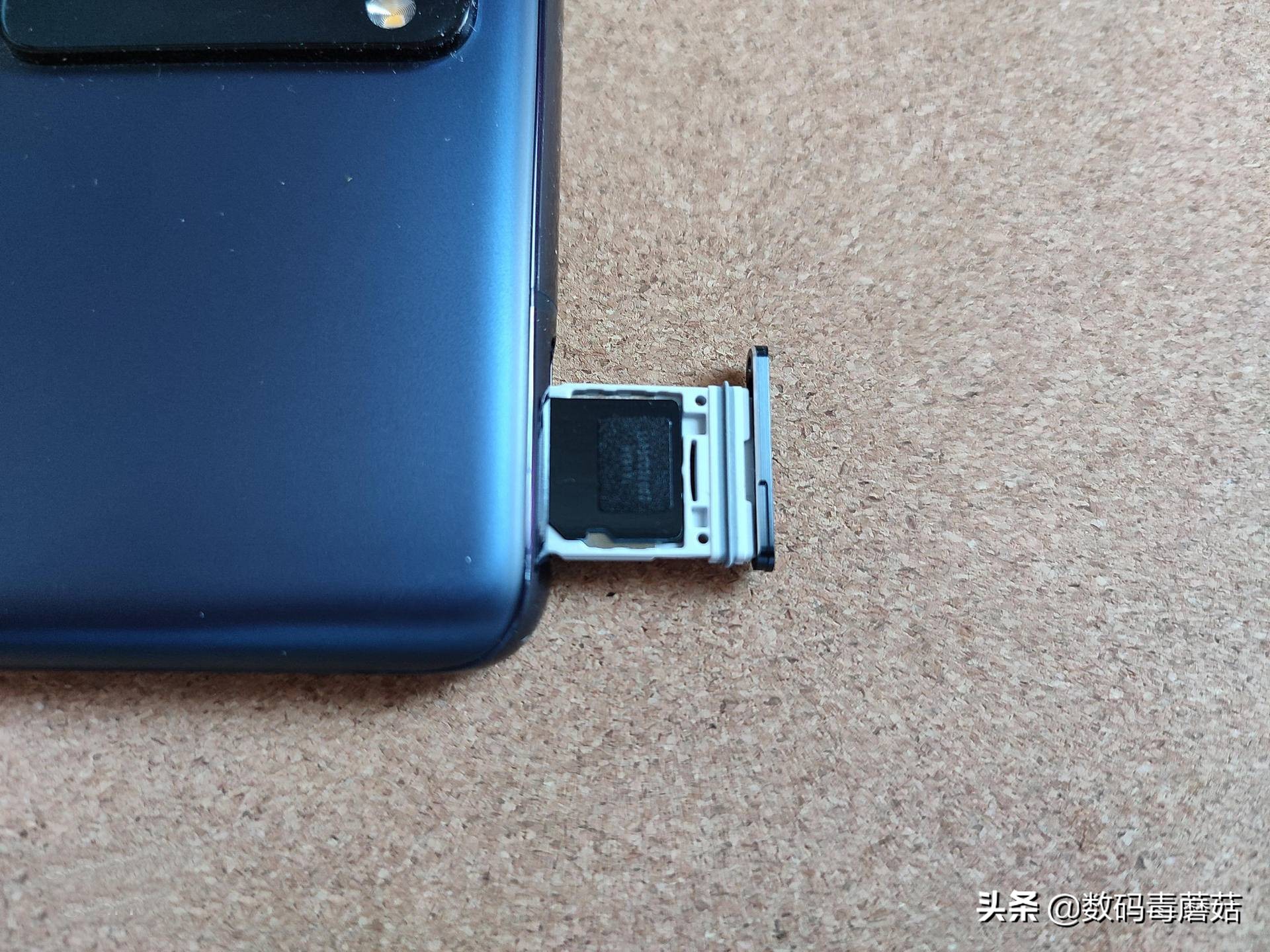 东芝铠侠bg4256gm.2,东芝内存卡改名铠侠内存