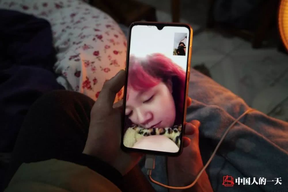 发烧37.9度，我从武汉回家过年，被爸妈关了一个月