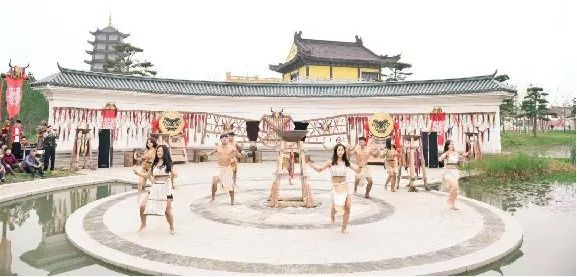 森氧之地，秋游必选！金湖万亩水上森林，真的别有趣味