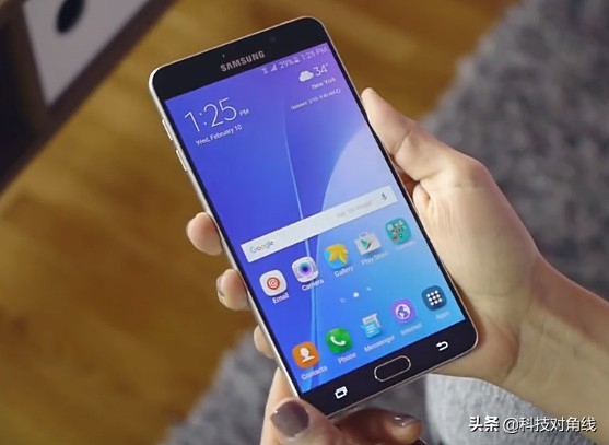 不容易!足足四年时间,中国用户终于让三星学会了放下架子