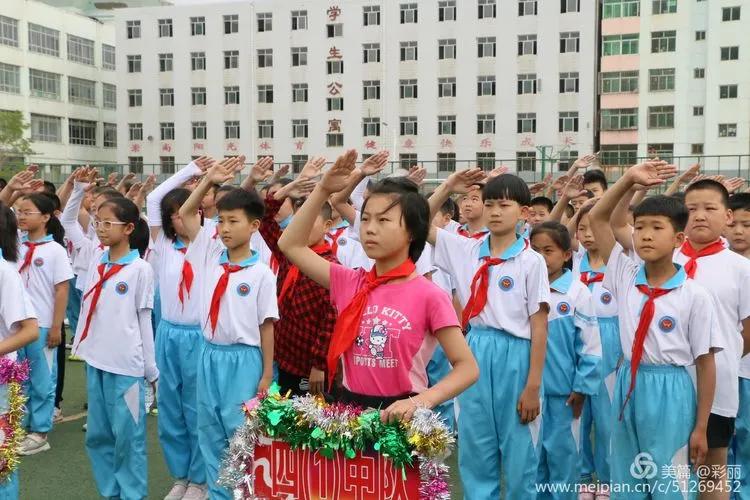 乌兰察布校长杯足球赛,青少年校园足球联赛拉开帷幕