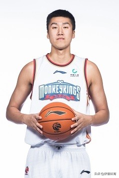 王睿第一名的作品,国青王睿