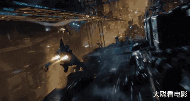 大黄蜂被吐槽又老又丑,大黄蜂为什么变成大众了