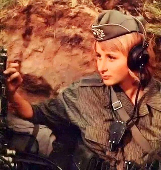 抗日老兵救下日本女护士,远征军上尉救日军女护士