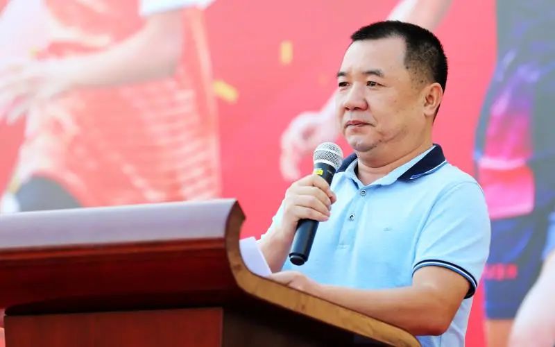 青岛校园足球联赛开幕,中小学校园足球联赛开幕