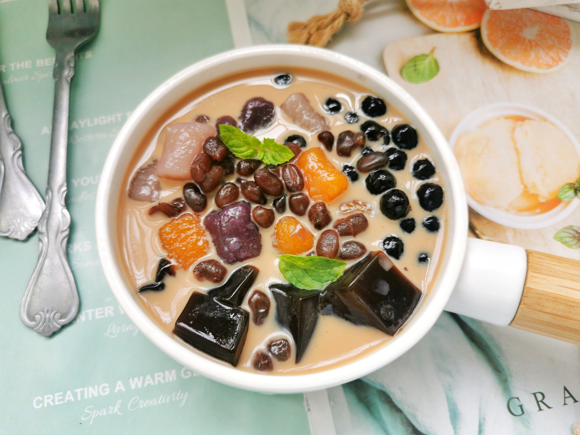 自制网红奶茶卖多少钱一杯,一杯奶茶的制作成本