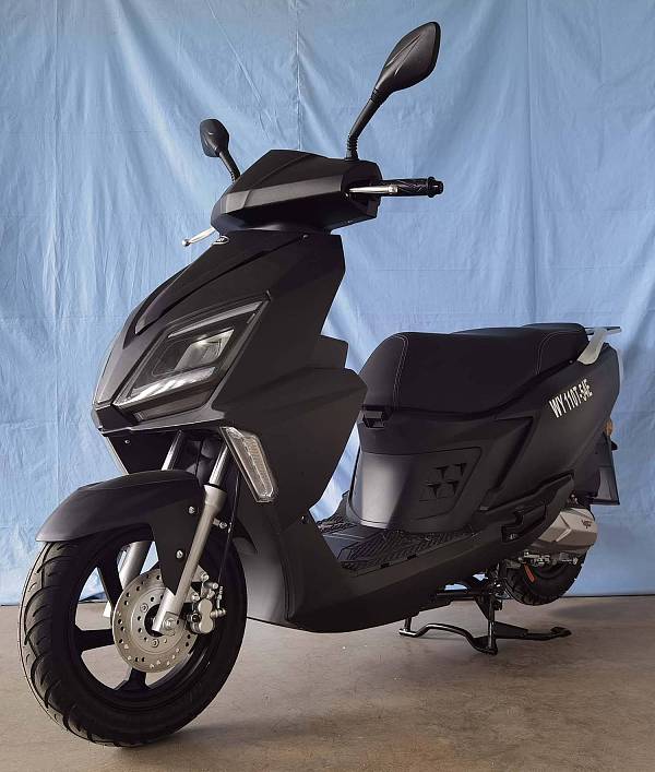 本田踏板pcx160对比155,本田pcx160和铃木150