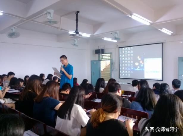 本科毕业就业月薪3万的六大专业,让985毕业生后悔的四大专业