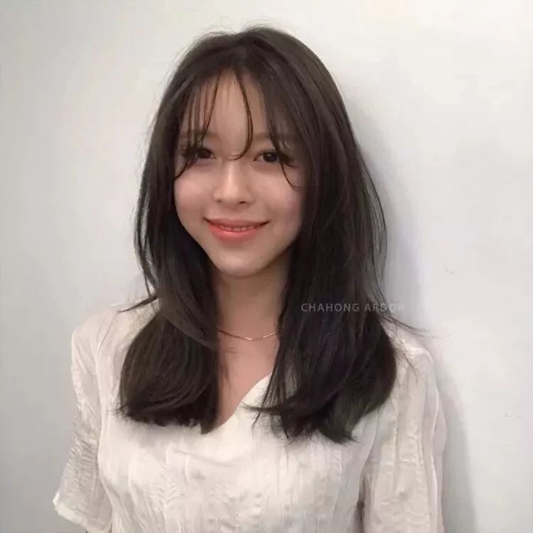 中长发锁骨发烫发中卷,初恋锁骨发中长发烫发